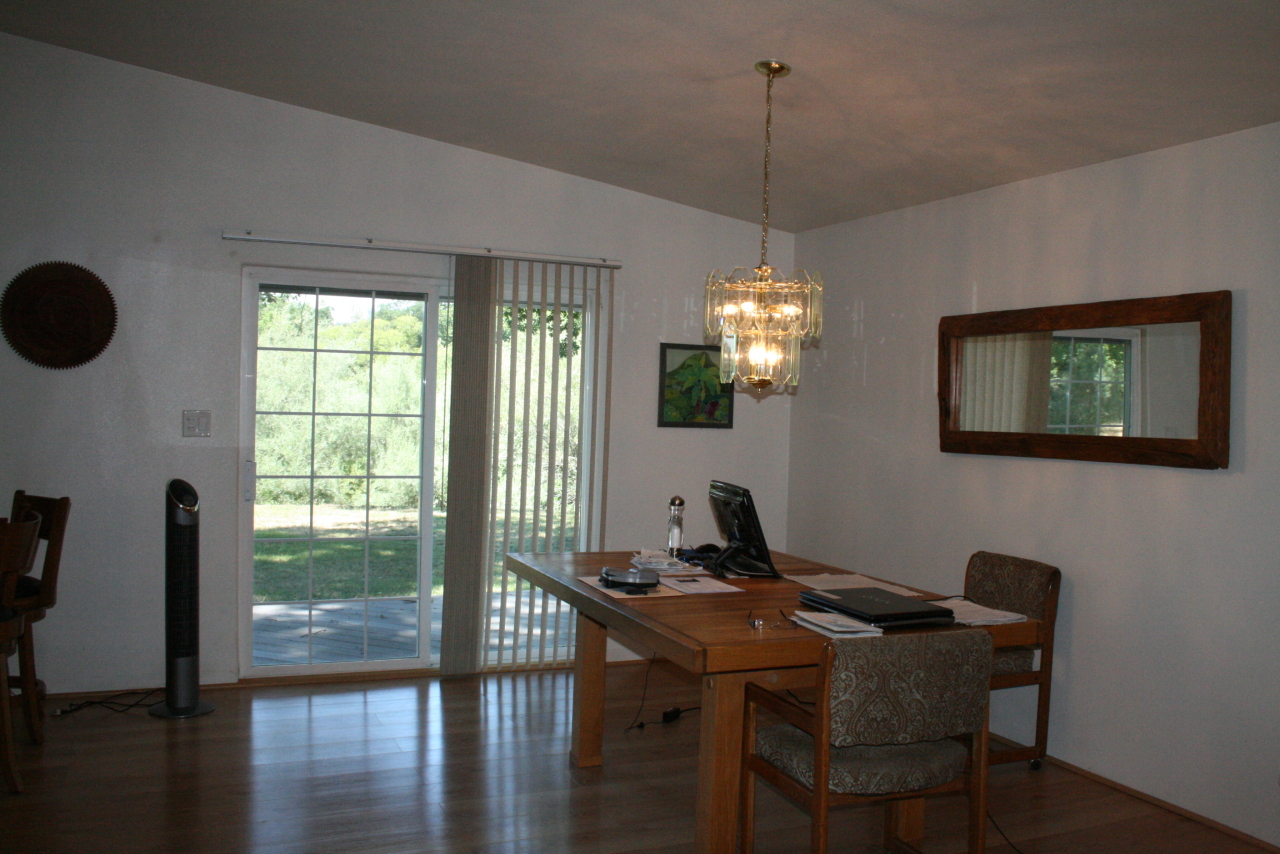 10828 Beaver Road Oak Run, CA 96069 - Photo 20 of 39 Dining