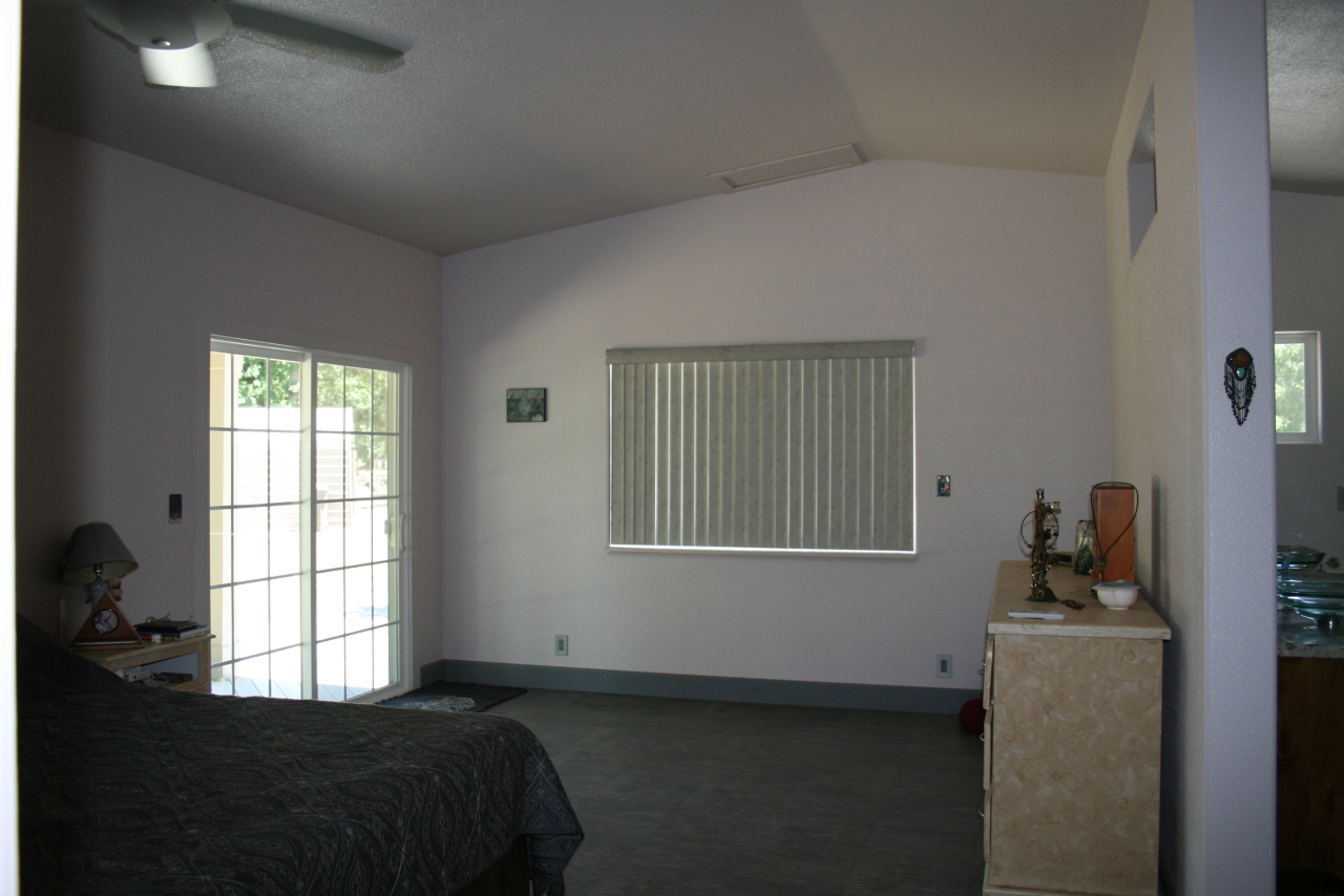 10828 Beaver Road Oak Run, CA 96069 - Photo 25 of 39 master bedroom