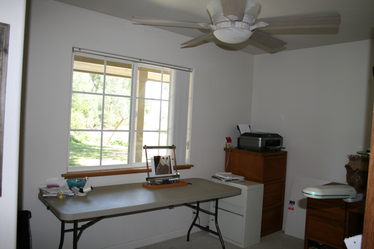 10828 Beaver Road Oak Run, CA 96069 - Photo 29 of 39 Bedroom or craft