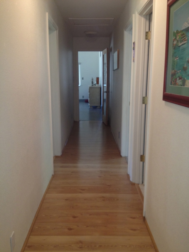 10828 Beaver Road Oak Run, CA 96069 - Photo 32 of 39 hallway