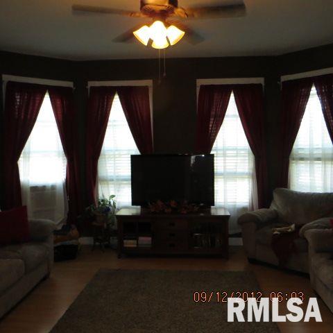 1206 3rd Street, Unit 1206 Moline, IL 61265 - Photo 8 of 17 Gallery Image 8