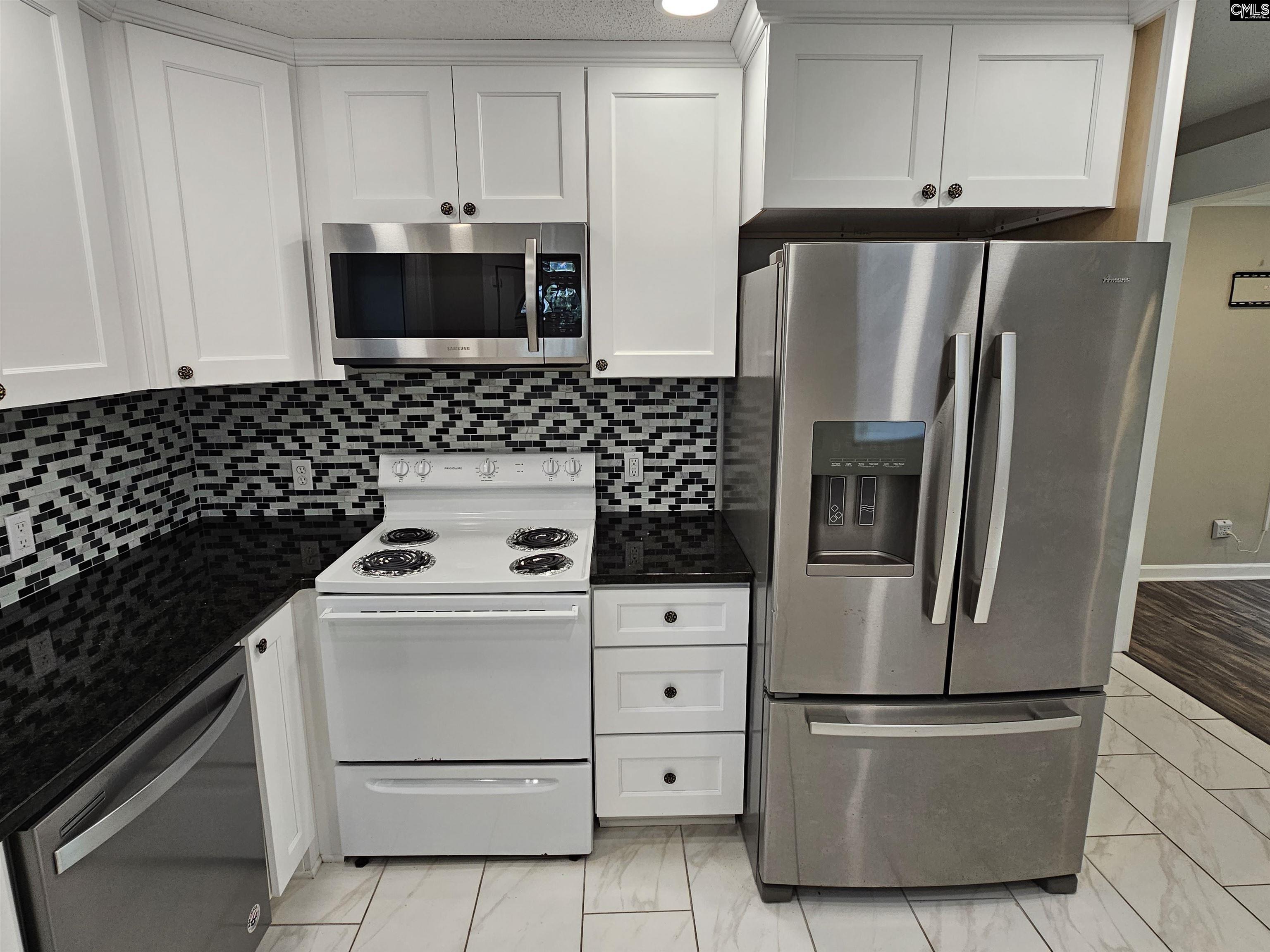 802 South Kilbourne Road Columbia, SC 29205 - Photo 6 of 18