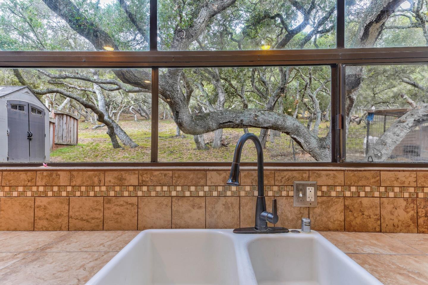 818 Maher Road Watsonville, CA 95076 - Photo 15 of 47 Gallery Image 15