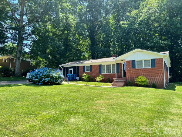 $225,000 | 234 Allendale Drive, Forest City, NC 28043