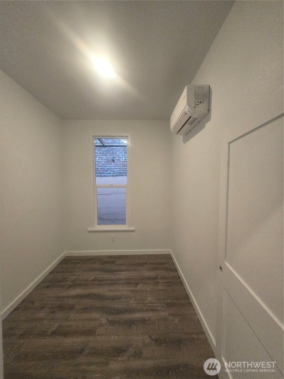 4332 University Way Northeast, Unit A Seattle, WA 98105 - Photo 11 of 20 a view of an empty room