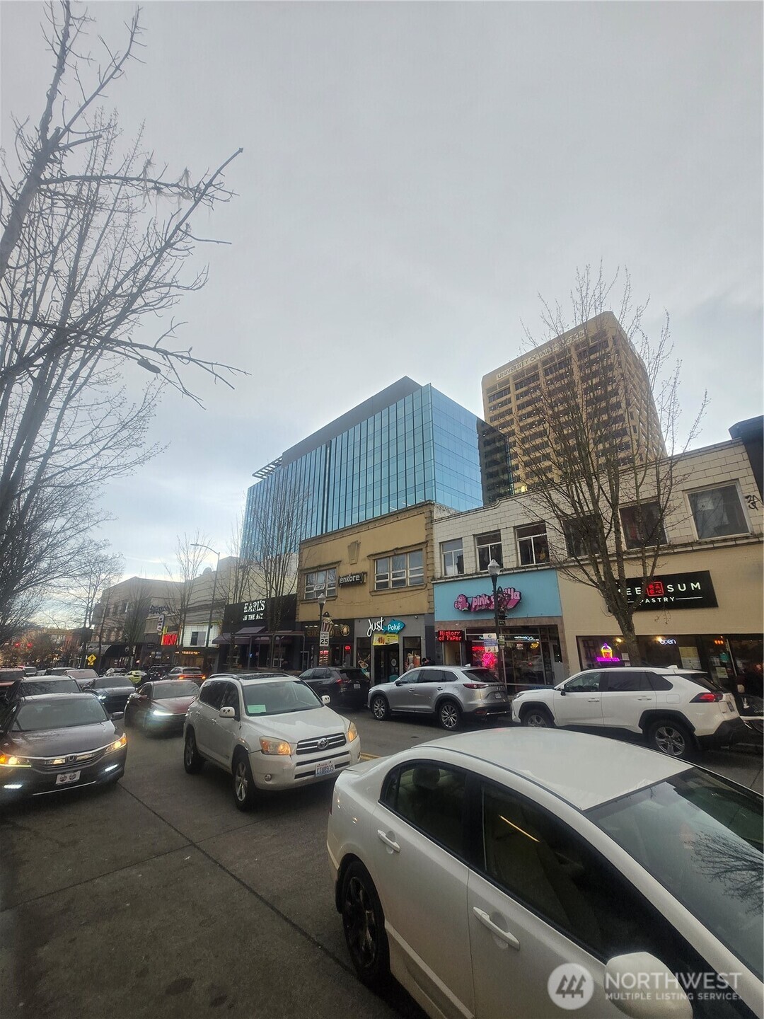 4332 University Way Northeast, Unit A Seattle, WA 98105 - Photo 20 of 20 a view of city street with cars