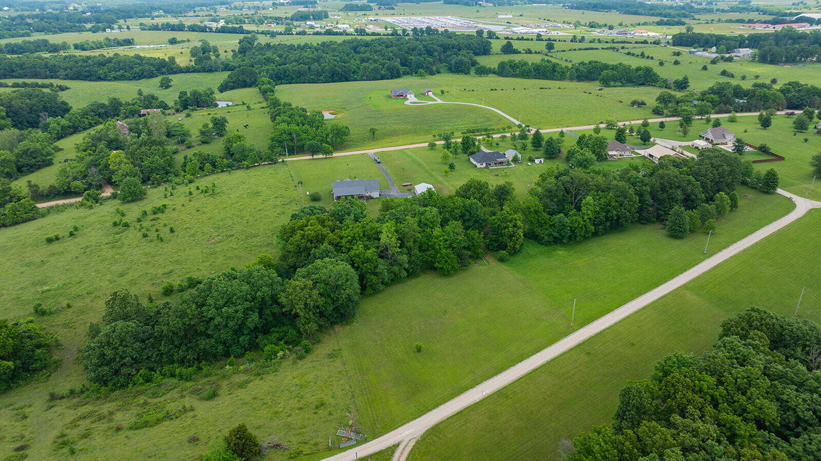 1823 Finley Falls Road Seymour, MO 65746 - Photo 67 of 74 DJI_20260527113605_0186_D