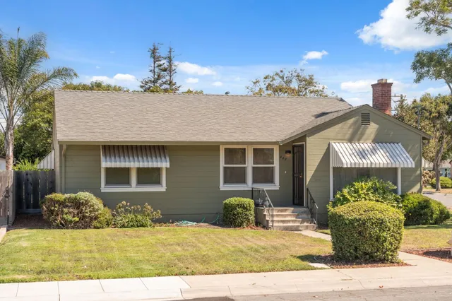 $779,999 | 929 Capistrano Drive, Salinas, CA 93901