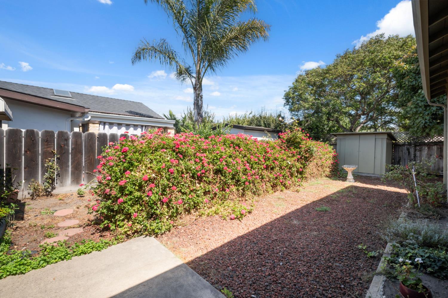 929 Capistrano Drive Salinas, CA 93901 - Photo 24 of 38