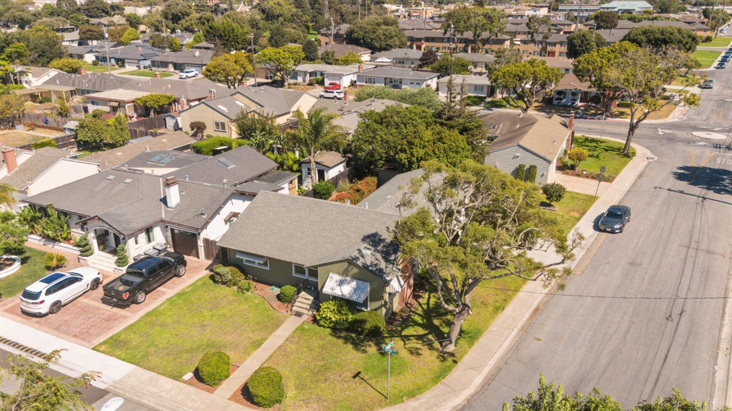 929 Capistrano Drive Salinas, CA 93901 - Photo 34 of 38