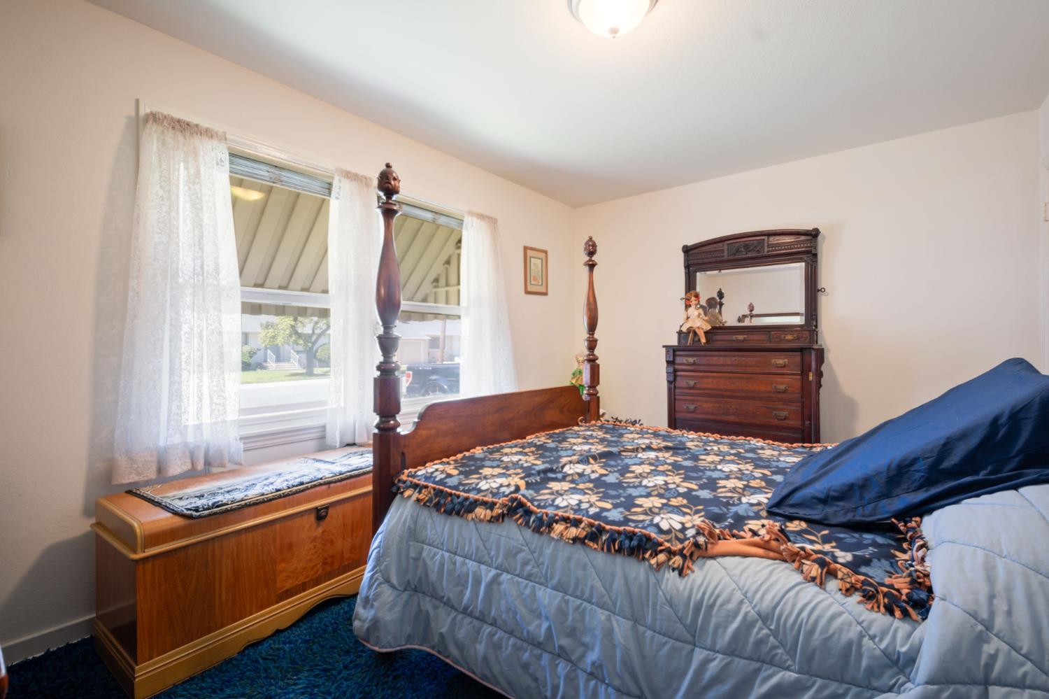 929 Capistrano Drive Salinas, CA 93901 - Photo 9 of 38