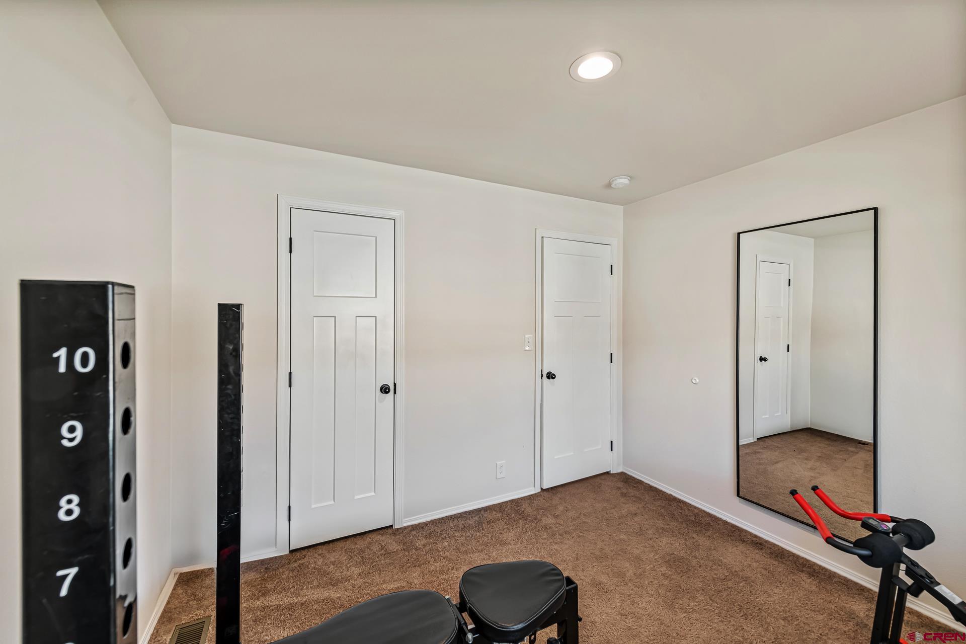 901 6530 Road, Unit 3007 Montrose, CO 81401 - Photo 23 of 33 a view of livingroom with furniture and wooden floor