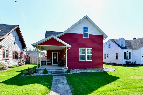 $229,900 | 1305 South Anderson Street, Elwood, IN 46036