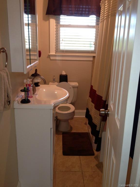 1233 Marys Grove Road Cherryville, NC 28021 - Photo 10 of 14 Gallery Image 10