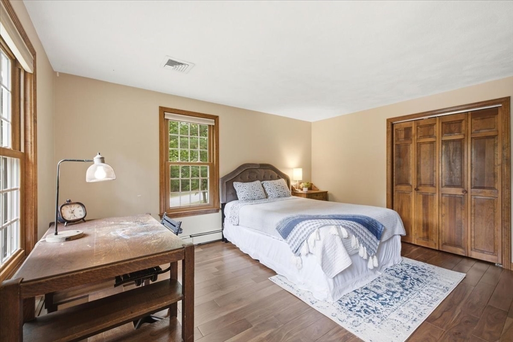 36 Wagon Road Walpole, MA 02081 - Photo 22 of 42