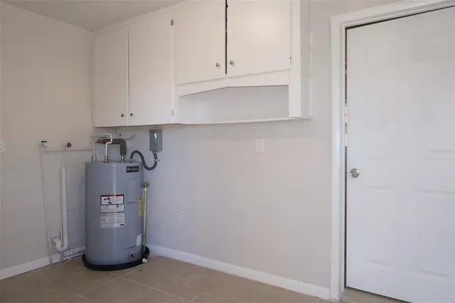 $2,295 | 435 92nd Avenue North, St. Petersburg, FL 33702