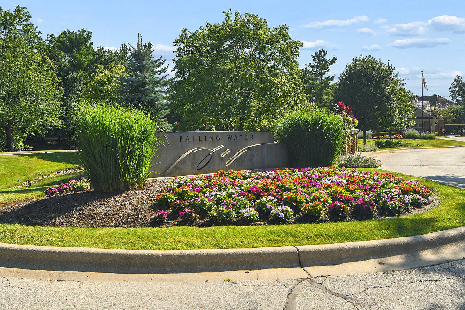 9620 Pacific Court Burr Ridge, IL 60527 - Photo 5 of 25
