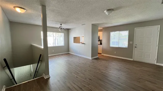 $1,300 | 632 Pavare Court, Unit 632, Winter Haven, FL 33884