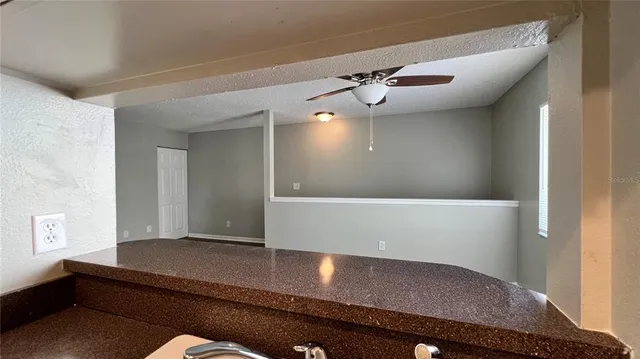 $1,300 | 632 Pavare Court, Unit 632, Winter Haven, FL 33884