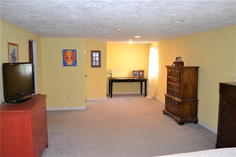 408 Cascade Road Pittsburgh, PA 15221 - Photo 19 of 25 MASTER BEDROOM/2nd floor, 31x13, great space with loads of possibilities!