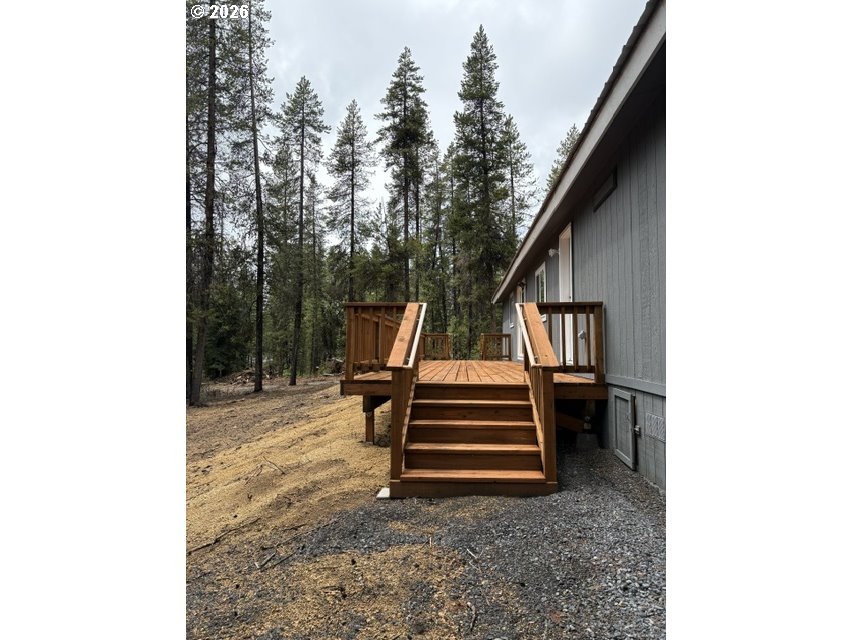 17717 Highway 58 Crescent Lake, OR 97733 - Photo 38 of 41