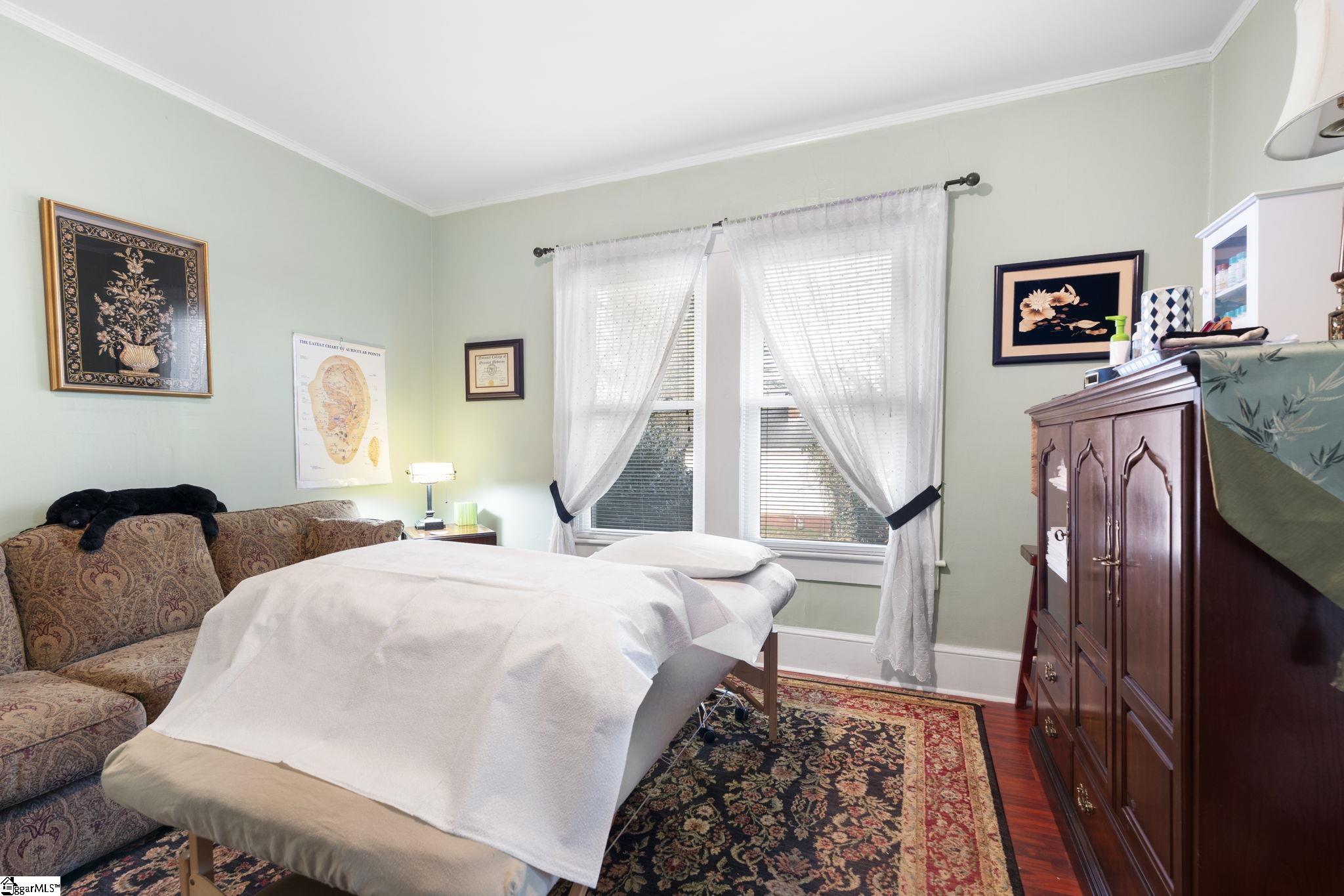 106 Memorial Drive Greer, SC 29650 - Photo 19 of 33