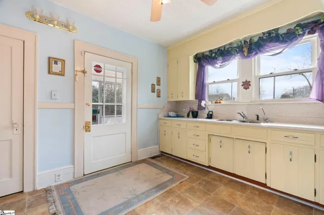 $475,000 | 106 Memorial Drive, Greer, SC 29650