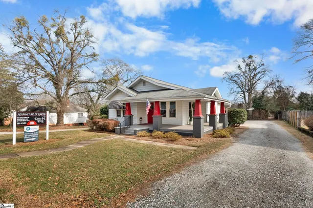 $475,000 | 106 Memorial Drive, Greer, SC 29650