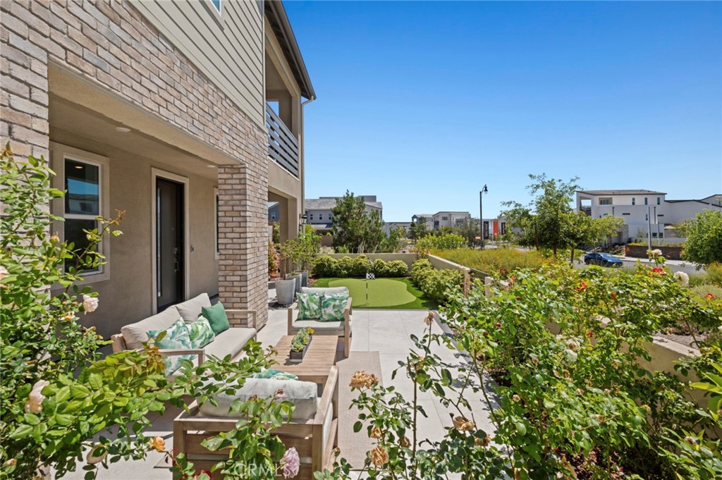 306 Treble Irvine, CA 92618 - Photo 6 of 52