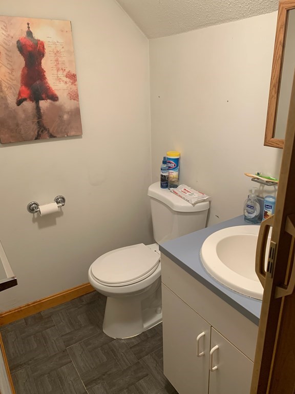 45 Boutwell Street Fall River, MA 02723 - Photo 10 of 15