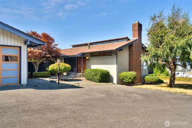 $963,000 | 516 39th Street, Anacortes, WA 98221
