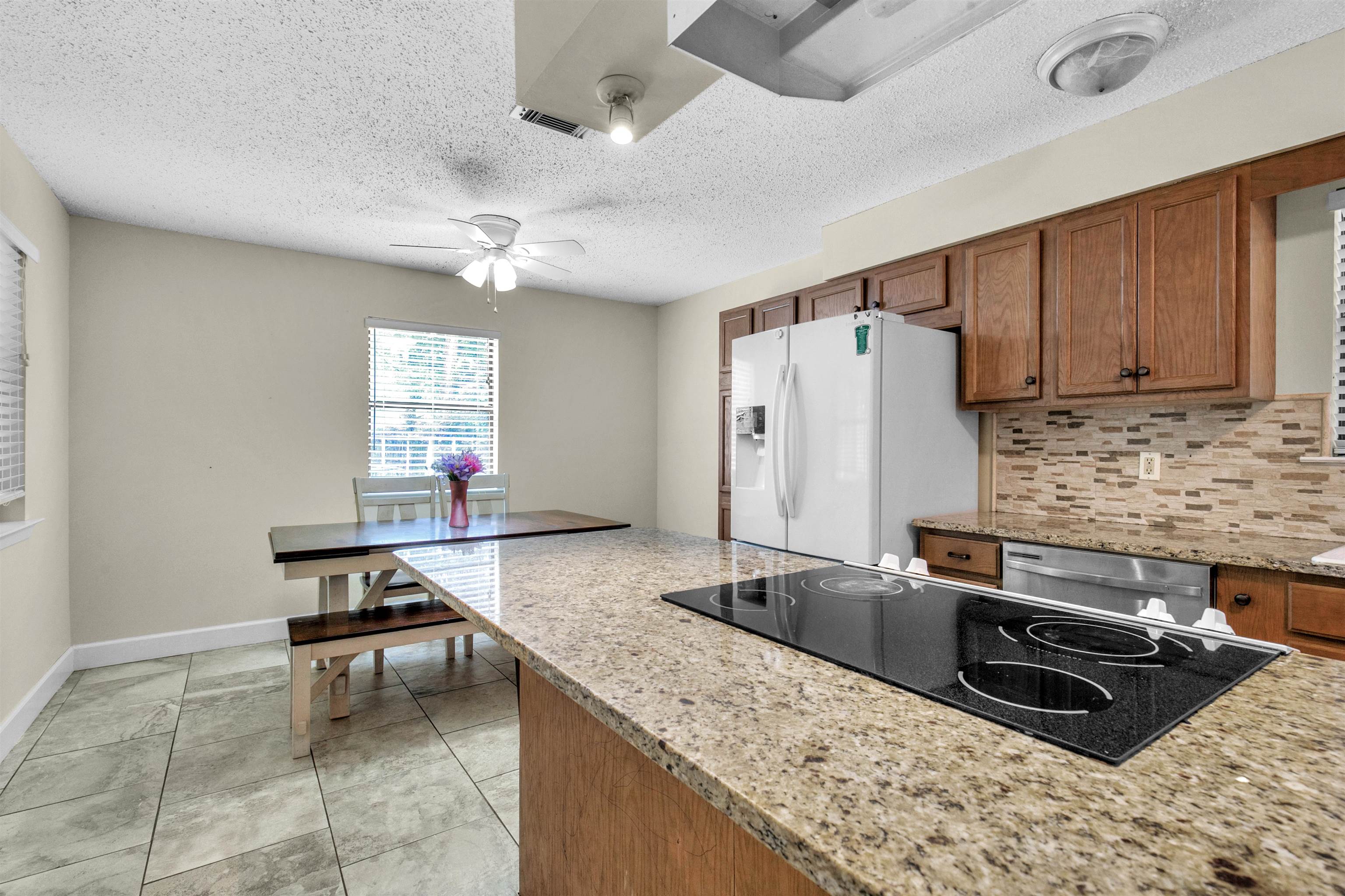 148 Ridgewood Drive Daphne, AL 36526 - Photo 5 of 21