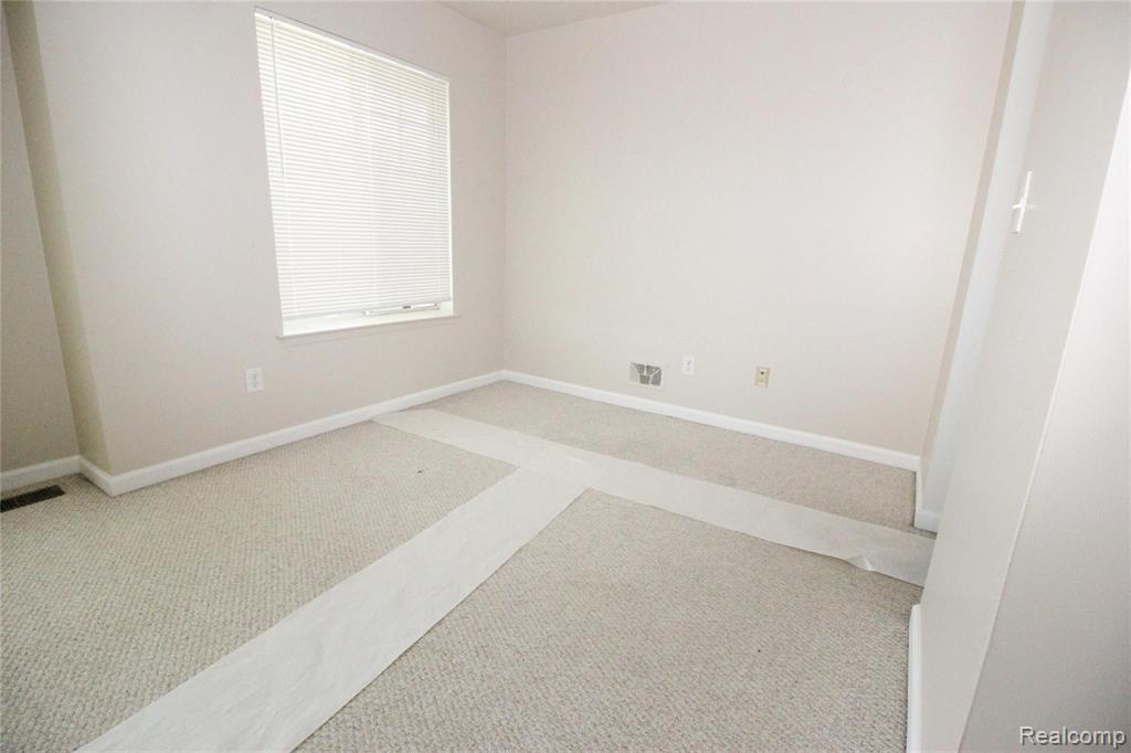 30232 Southfield Road Southfield, MI 48076 - Photo 8 of 14