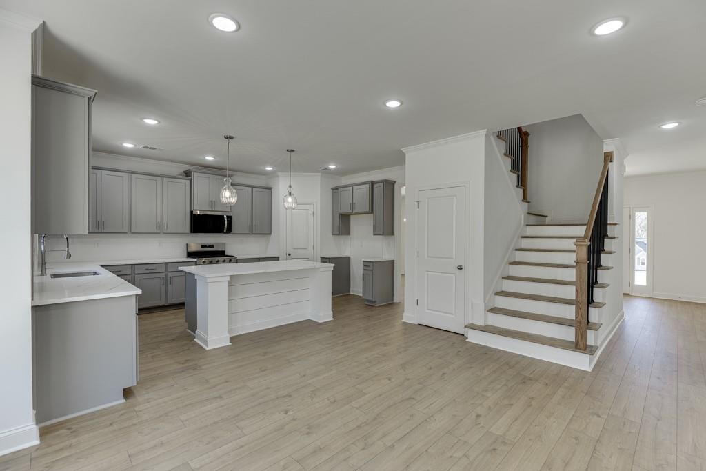 979 Lakeview Drive Commerce, GA 30529 - Photo 15 of 44