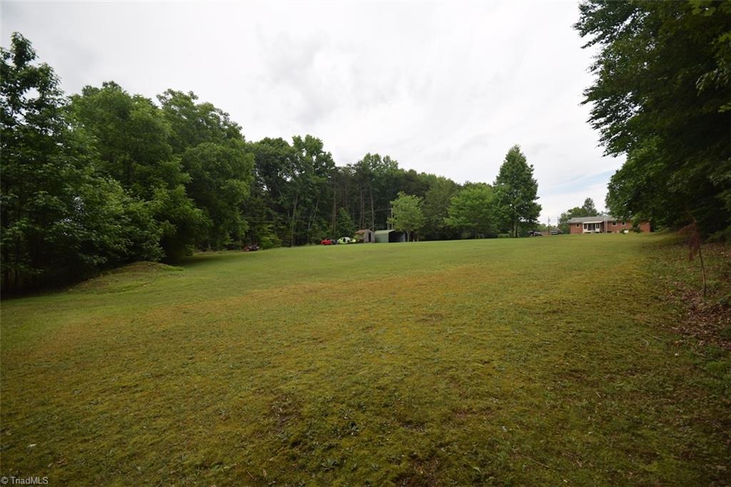 1044 Hub Morris Road Randleman, NC 27317 - Photo 20 of 23 Gallery Image 20