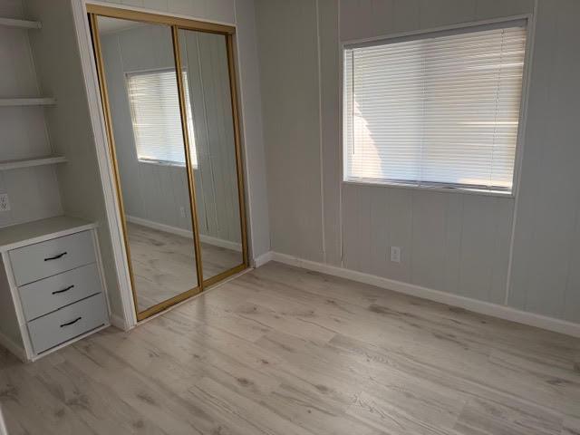 16073 Totem Drive Isleton, CA 95641 - Photo 13 of 25 an empty room with mirror