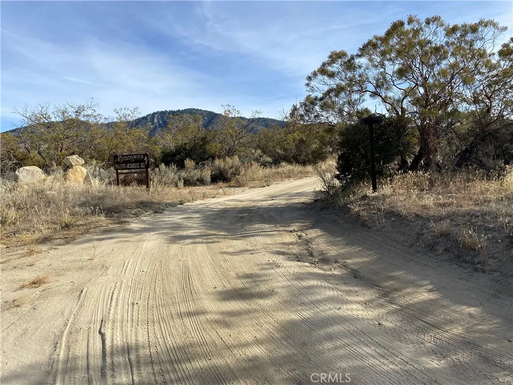 36310 Howard Road Temecula, CA 92590 - Photo 2 of 6 a view of a yard with an outdoor space