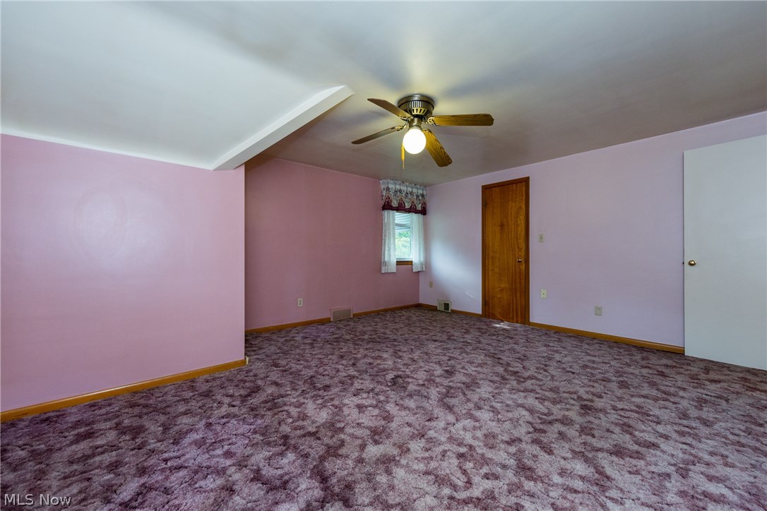3829 Mayfield Road Cleveland Heights, OH 44121 - Photo 22 of 35