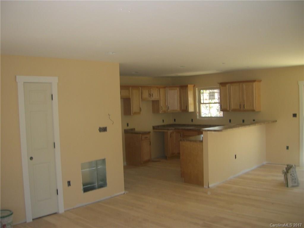 5 Pineview Road Fairview, NC 28730 - Photo 2 of 3 Gallery Image 2