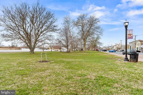 $425,000 | 605 Front Street, Delaware City, DE 19706