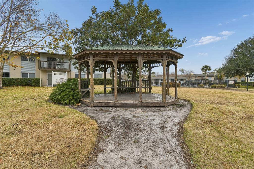 1695 Lee Road, Unit E215 Winter Park, FL 32789 - Photo 81 of 82
