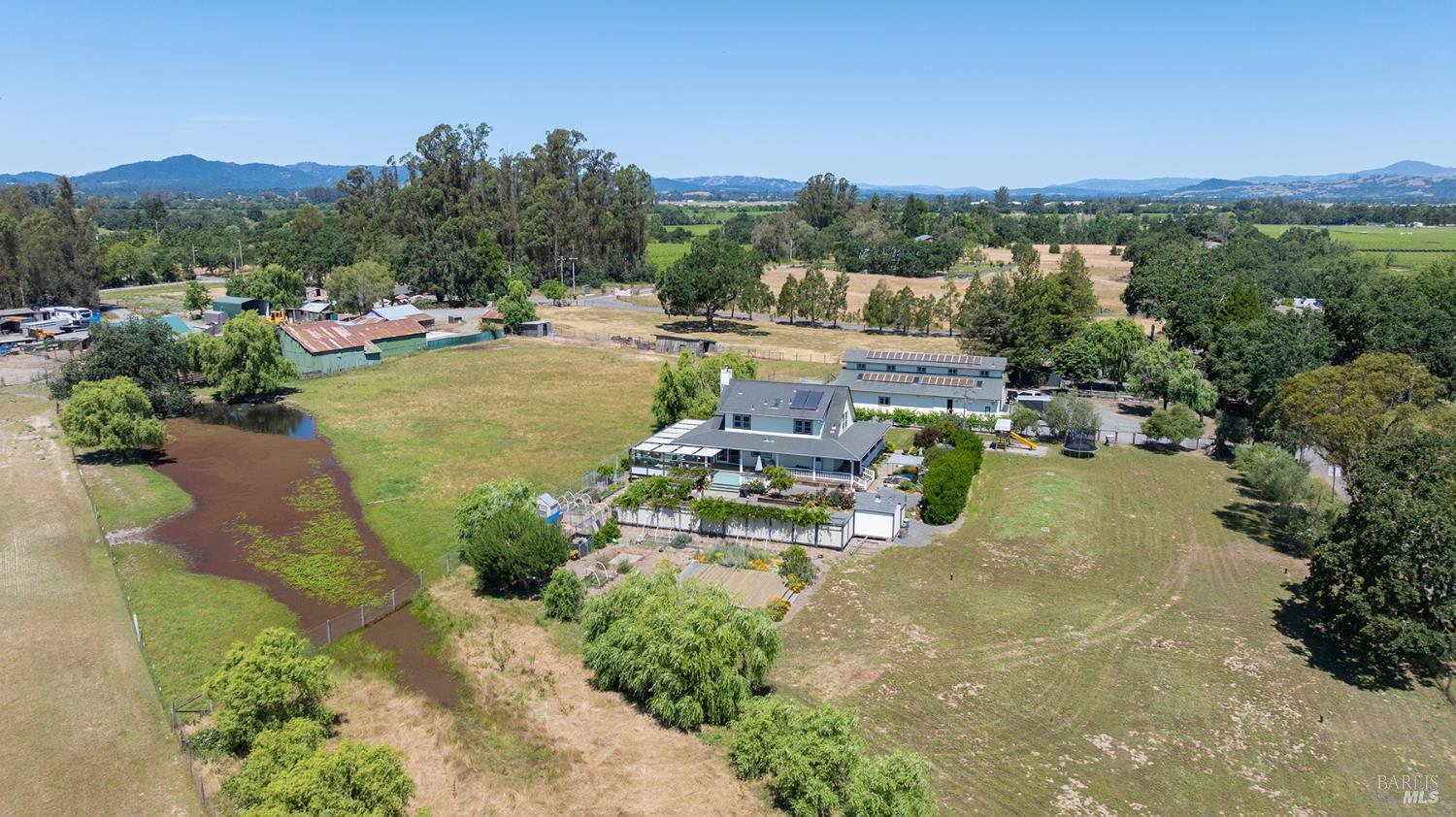 2510 Woolsey Road Windsor, CA 95492 - Photo 56 of 99