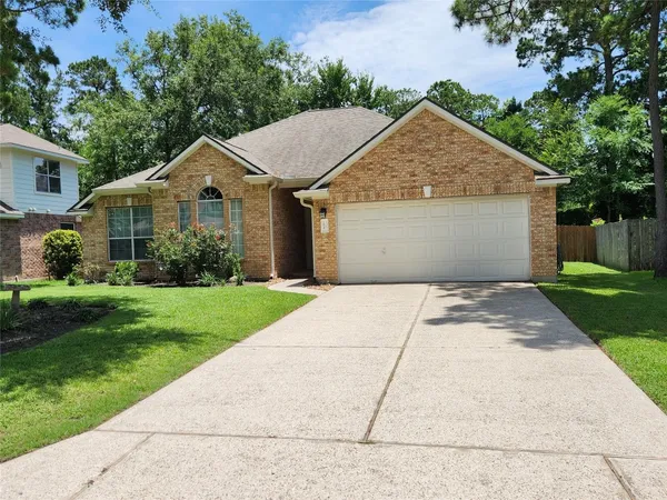 $2,550 | 22 East Hobbit Glen Drive, Conroe, TX 77384