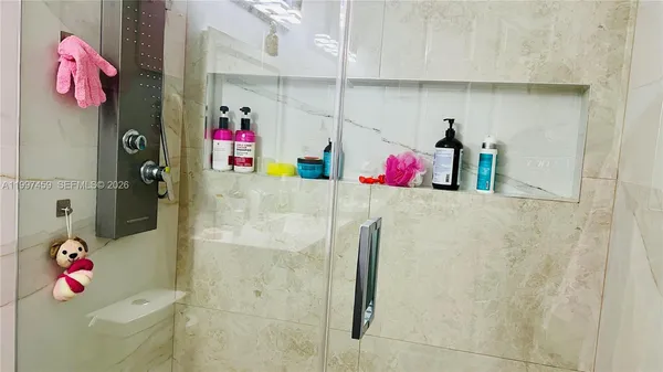 $875,000 | 18901 Northwest 77th Court, Hialeah, FL 33015