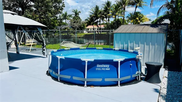 $875,000 | 18901 Northwest 77th Court, Hialeah, FL 33015