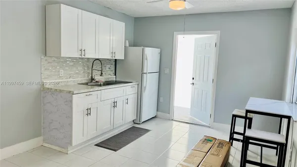 $875,000 | 18901 Northwest 77th Court, Hialeah, FL 33015