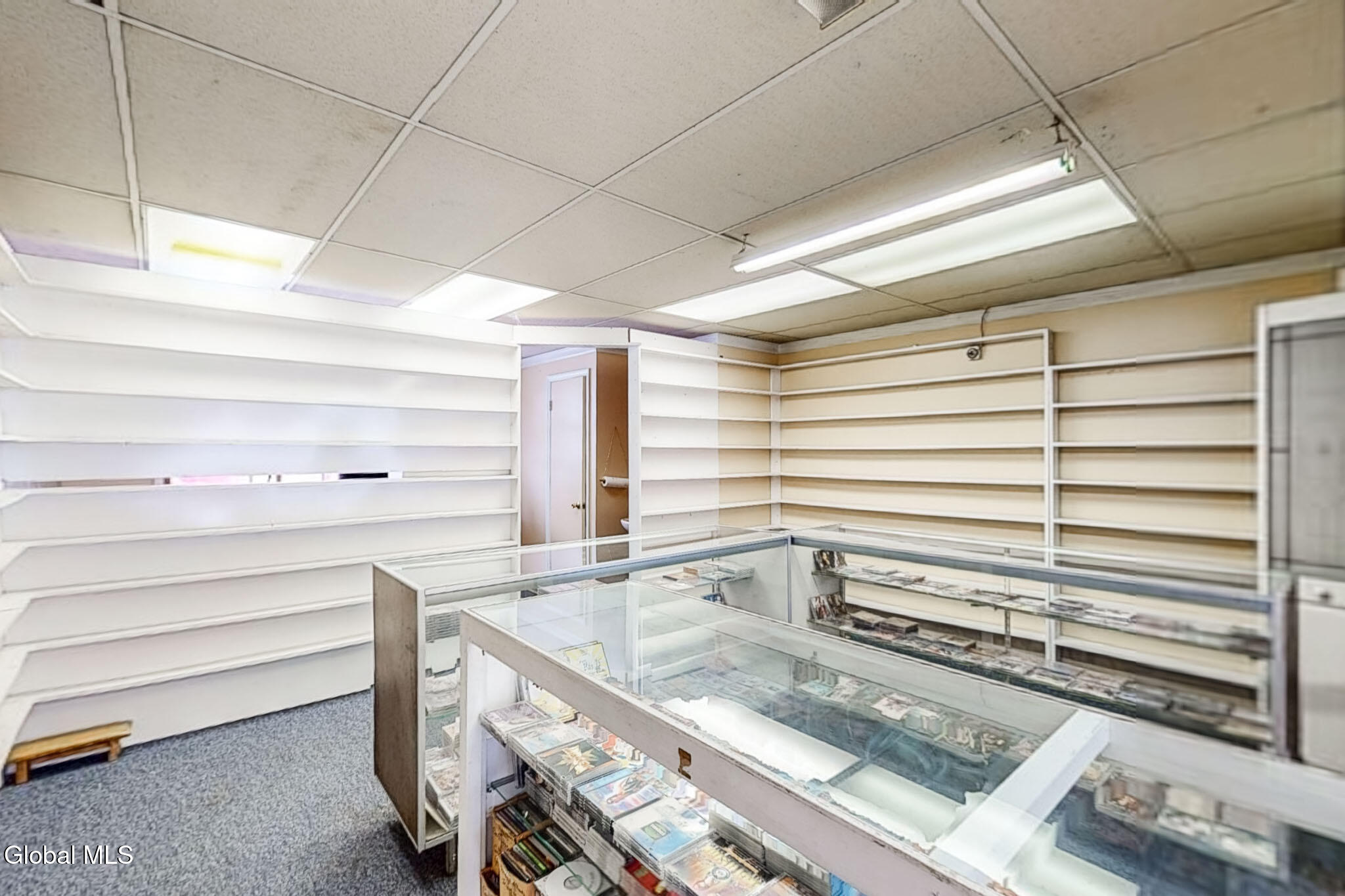 1564 Becker Street Schenectady, NY 12304 - Photo 12 of 22 NON LOGO-11