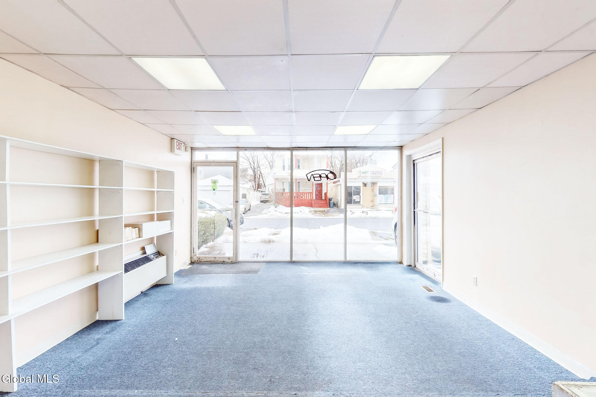 1564 Becker Street Schenectady, NY 12304 - Photo 9 of 22 NON LOGO-08