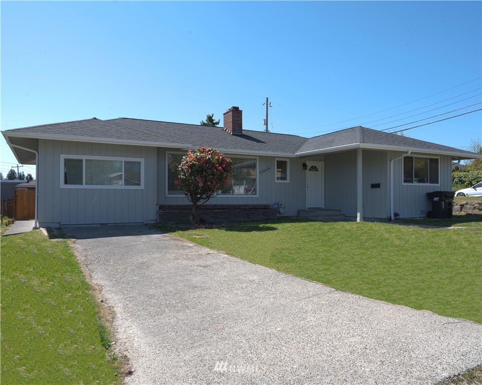10803 Renton Avenue South Seattle, WA 98178 - Photo 1 of 21 Gallery Image 1