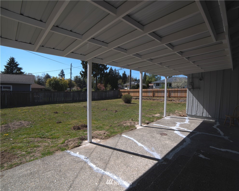 10803 Renton Avenue South Seattle, WA 98178 - Photo 17 of 21 Gallery Image 17